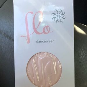Girls footed Ballet tights size small/medium NWT